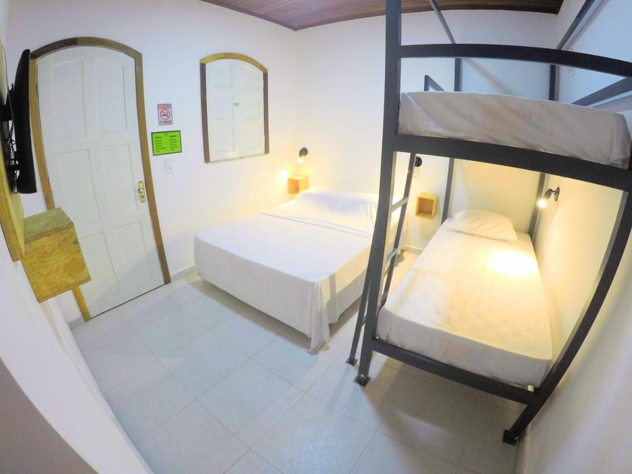 Hostel Da Milla Presidente Figueiredo Dış mekan fotoğraf
