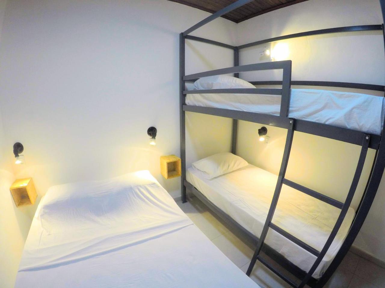 Hostel Da Milla Presidente Figueiredo Dış mekan fotoğraf